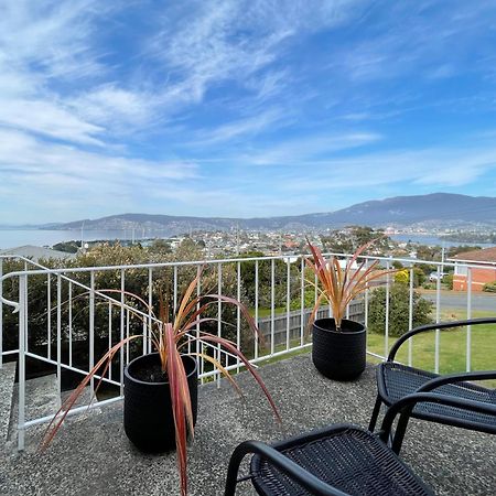 Bella Vista On Beach Hobart Exteriör bild